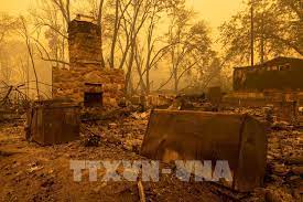 Mỹ: Cháy rừng lan nhanh ở California, hơn 2.000 người phải sơ tán